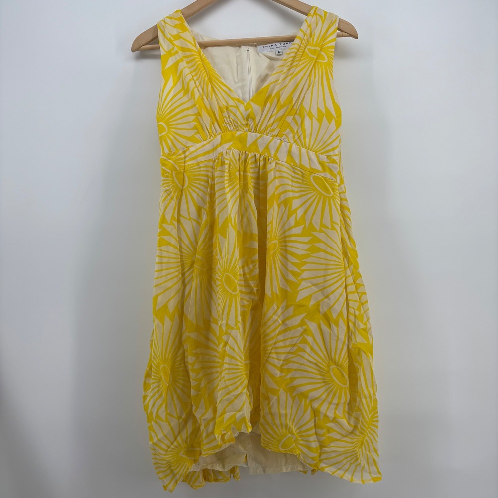 Trina Turk Sunburst Silk Dress Women 6 Yellow Geometric V-Neck Sleeveless